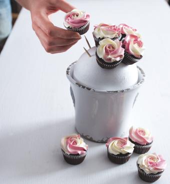 výroba cupcakové kytice