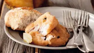 Retro trik z kuchyní našich babiček: Smažené kapří řízky promění v lahůdku, která vydrží týdny