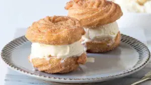 Nepečený dort s letním ovocem