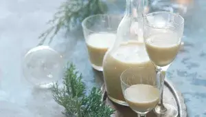 Benátský vaječný likér