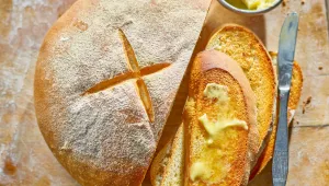 Jednoduchý bílý chléb