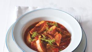  Fenyklovo-rajčatové ragú