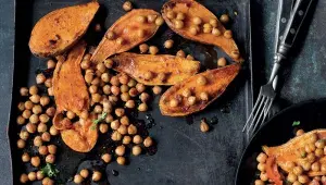 pečený lilek s cizrnou