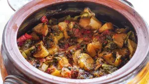 Králičí ragú - Tradiční burharská kuchyně