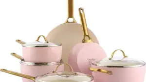 Sada na vaření s nepřilnavým povrchem Padova, 10 dílů, 9 499 Kč, Westwing