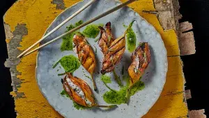 Plněné smažené květy denivek