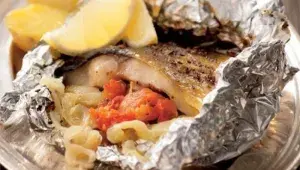 Kapr v alobalu se zeleninou