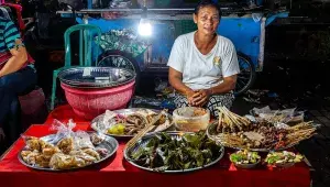 Pouliční stánek na Bali