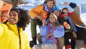 Přátelé v Alpách