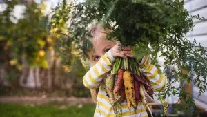 Bonduelle holčička se zeleninou