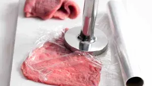 Rozklepávání masa 