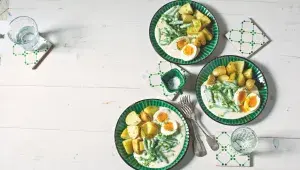 Fazolky na smetaně s vejci