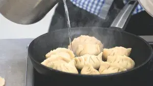 Knedličky gyoza – vaření knedlíčků