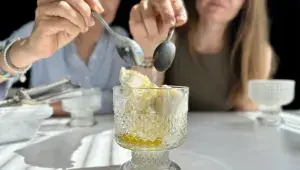 Vanilková zmrzlina s olivovým olejem a solí