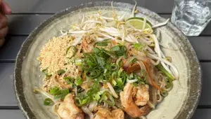 Pad thai z restaurace Modrý zub