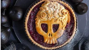 Jak propojit Halloween a Dušičky? 4 recepty na podzimní menu: Poctivé škvarkové knedlíky, mexický koláč i netradiční koktejl jsou tu pro vás