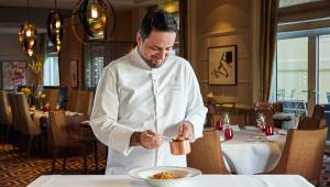 Marco Veneruso v restauraci CottoCrudo