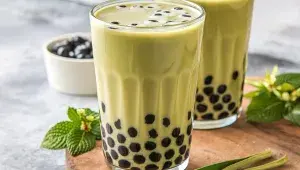 Matcha bubble tea