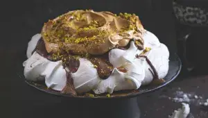 Moccacino pavlova