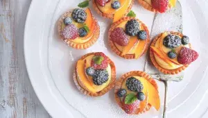 Ovocné košíčky s vanilkovým krémem