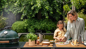 Rodinné grilování s Big Green Egg