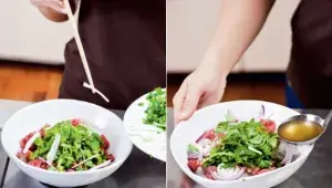 Vietnamská polévka pho bo – servírování