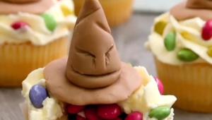 Plněné halloweenské cupcakes