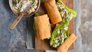 Sendvič s krůtím salátem