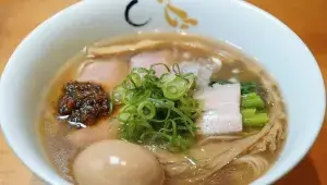 Ramen s nudlemi soba