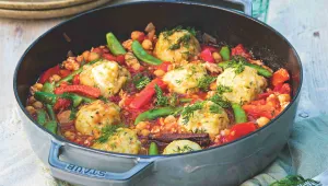 Středomořský hrnec s cuketovými knedlíčky