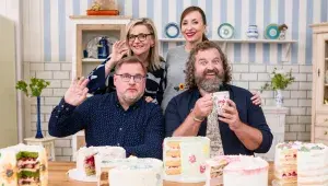 Peče celá země: Porotci a moderátoři