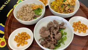 Vietnamský lék na kocovinu, který Češi neznají! Polévka cháo vás postaví na nohy a zahřeje. Zapomeňte na česnečku a objevte tento zázrak ze Sapy