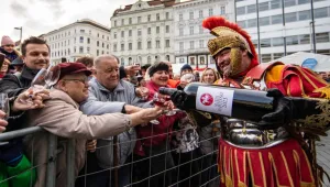 Vlakem na husu, na lodi za vínem: Přehled TOP Svatomartinských slavností a termíny posledních výlovů rybníků