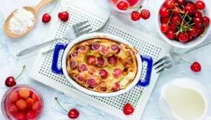 Třešňový clafoutis