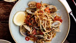 špagety s mořskými plody