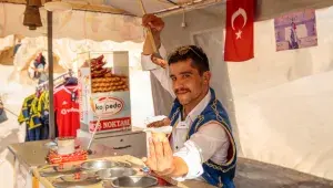 Turecká zmrzlina dondurma