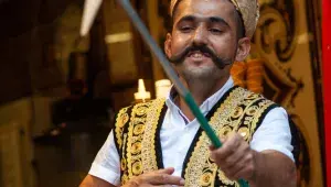 Turecká zmrzlina dondurma