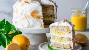 Dort s mákem, citronovým krémem a sněhovou čepicí