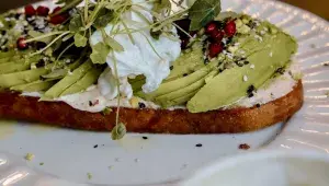 Avokádový toast v Marthy's Kitchen