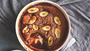 Karamelovo-banánová buchta pro dospělé