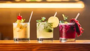 mojito - míchaný drink - růyné druhz koktejlů