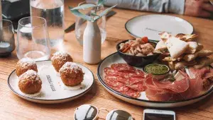 Obložený talíř s tapas