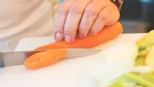 Maiale tonnato - krok 6 - příprava zeleniny