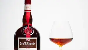 Legendární francouzský pomerančový likér Grand Marnier