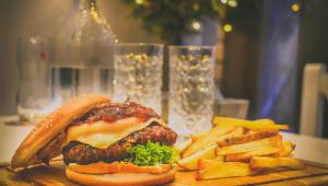 burger s hranolkami