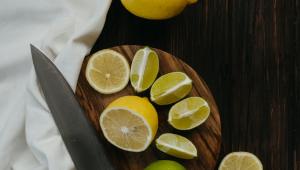 citrony nakrájené