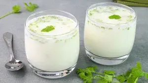 Podmáslí s bylinkami