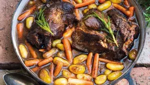 Pomalu pečené hovězí