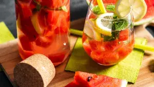 vodní meloun a melounová limonáda