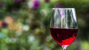 cervene vino